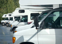 3 façons de louer un camion avec chauffeur pour votre entreprise de livraison